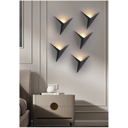 Otta Wall Light