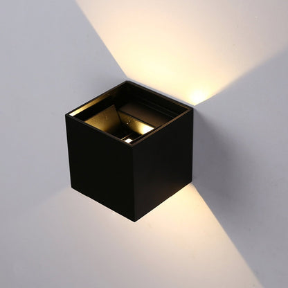 Adjustable Wall Mounted Light